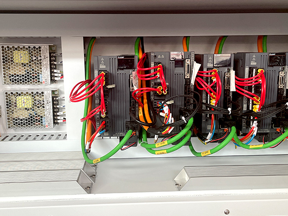 Absolute Servo Motor Control for All Axes